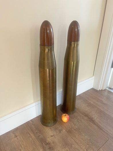 1944 WW2 17PDR Tank Shells
