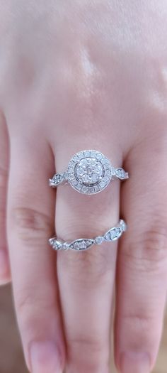 Adara 9ct White Gold 0.75ct Diamond Ring Set
