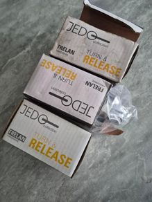 Jedo turn and release door locks