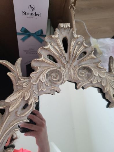wall mirror