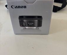 Canon EOS 750D DSLR Camera Bundle  Excellent Cond