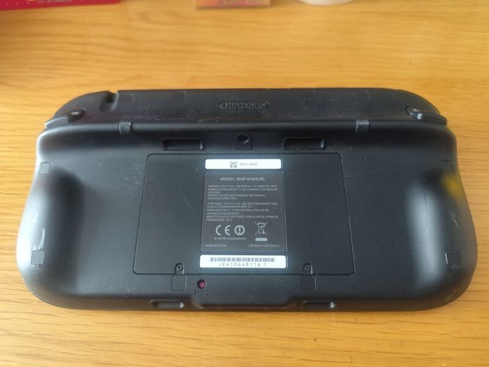 Wii U Gamepad no charger
