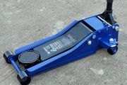 Heavy Duty 4 Ton Ultra Low Profile Trolley Jack