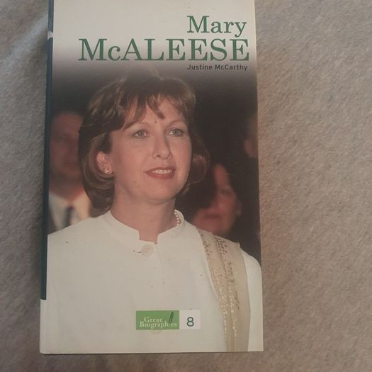 Biography Books/ALL Four (4) Biography Hardback Books ... Mary Robinson, Mary McAleese, Eamon Dev Velera and Oscar Wilde. .. Price Drop