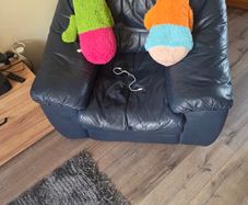 3 seater and 2 arm chairs