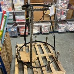 Chandelier iron,