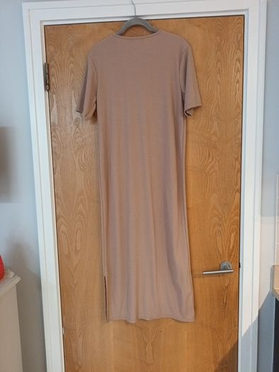 Boohoo Rib Style Dress. S.14.