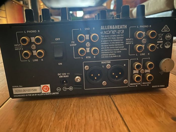 Allen-Heath (Xone:23 2(+2) Channel Analogue Mixer)