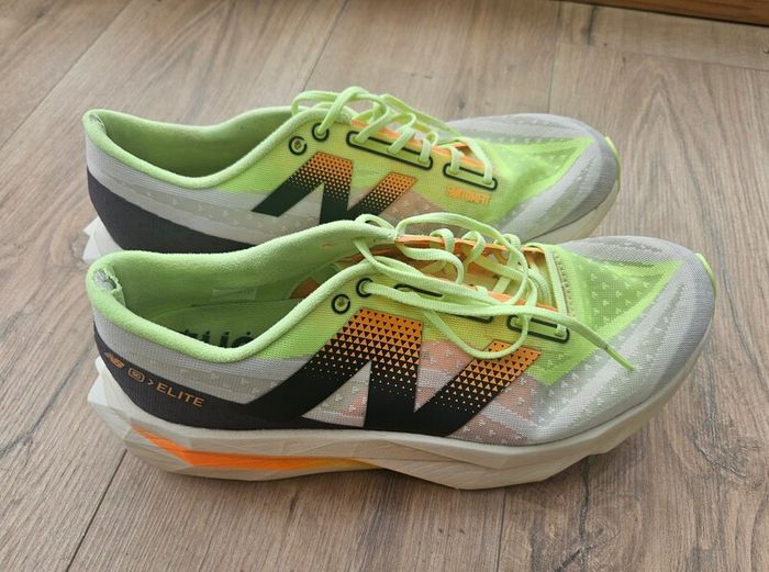 New Balance SC Elite V4