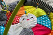 play gym and baby changing mat