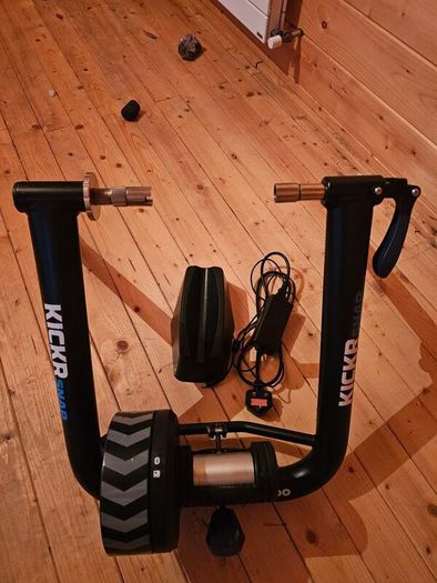 Wahoo Kickr Snap Bike Trainer