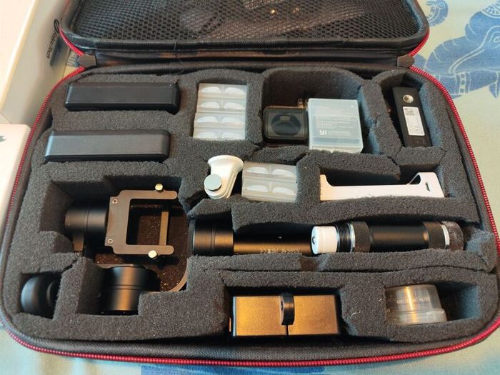 4k YI action camera and gimbals vloger kit