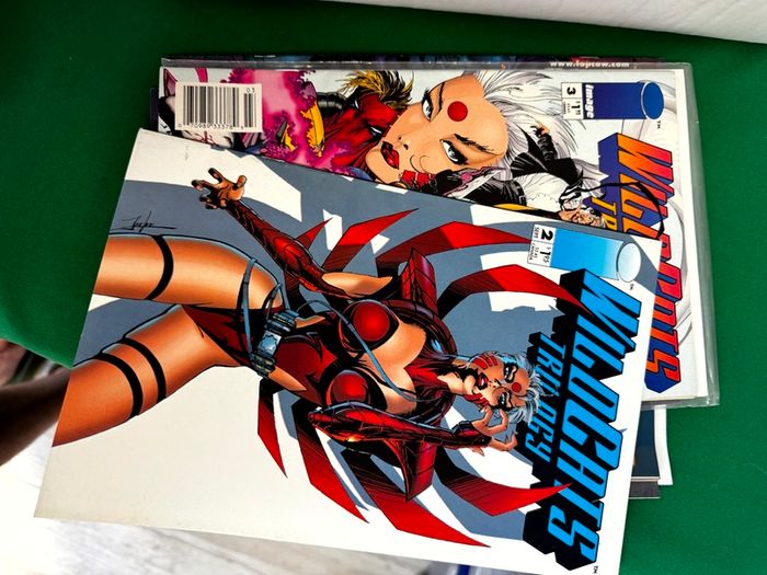 Image Long Comic Box w 275 comics for Sale
