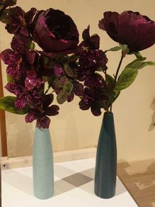 vases flowers