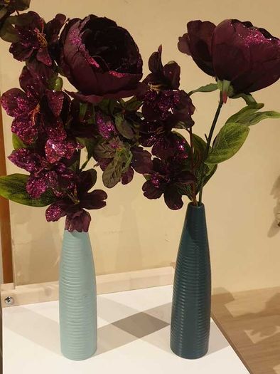 vases flowers