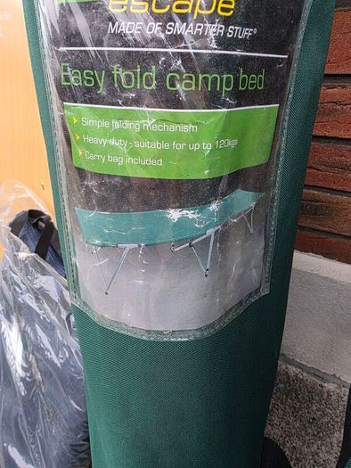 Urban escape camp beds
