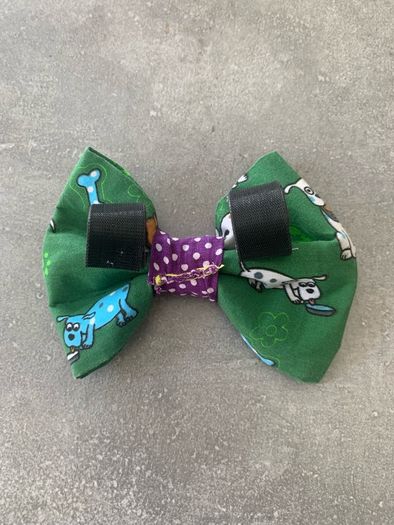 Debownair dog bow