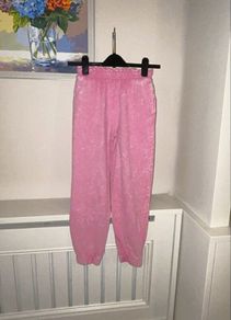 Brand New Girls Oversized Pink Joggers. Age UK 9 / EU 134 cm