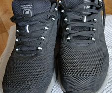 Mens steel caps Skechers work size 10 shoes 15 euro