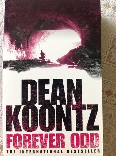 Dean Koontz. Paperback books. 3 each