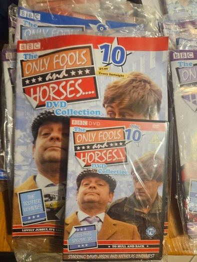 Only Fools And Horses Dvd And Magazines X 29 Complete With Advertising  Cards And Boards. See Photos For Same