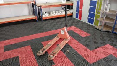 Used Pallet Truck (PT18)