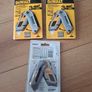 DeWalt Premium Folding Retractable Utility Knive Image 2