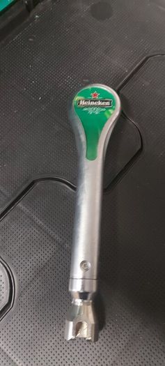 heineken long handle new old stock,,great advertising, see pictures for condition,good condition,,price includes post to anywhere in Ireland thank you,if buyer collects cheaper,its just handle,.used condition,few scratches marks see pictures, overall nice