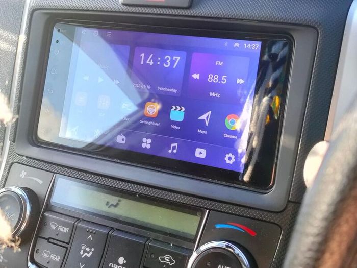 Toyota Prius/Fielder android auto/Apple car play radio