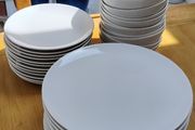 Dinner Set of Plates