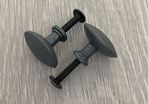 Set of 2 knobs