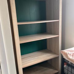 Bookcase/Wooden Shelf