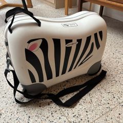 Children's Samsonite Suitcase