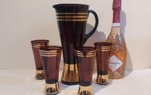 Fabulous Vintage Retro Mid-Century-Modern Hand Blown Tall Glass Pitcher with Four Matching Hi-Ball Glasses in Purple/Amethyst Glass with Rose Gold Gilt Banding - Prosecco Not Included!