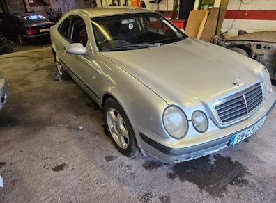 breaking w208 clk