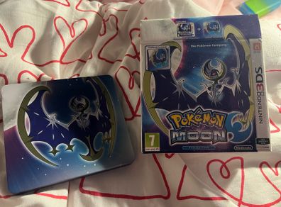 Nintendo  3ds Pokemon Moon steelbook, and outer box only, no game