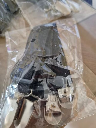 chair clips