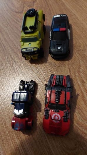 Transformers / toys