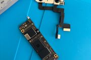 iPhone 11 Logic Board + Face ID Module - FOR PARTS