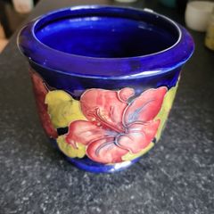 Moorcroft flower pot