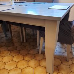 Table - free to take away