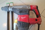 Milwaukee 750 S Sds Max 2 Mode 110v
