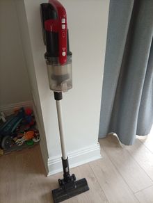Cordless hoover