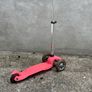 pink micro scooter Image 3