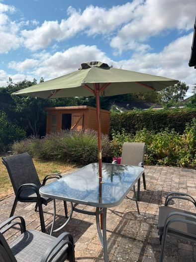 garden furniture umbrella