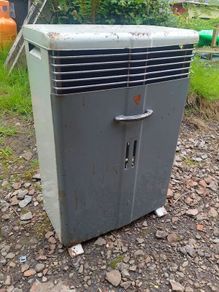Can post Valor 12E paraffin kerosene heater