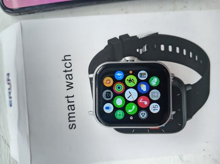 iphone Xs max and smartwatch