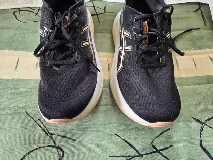 Asics Gel Nimbus 27 Women Trainers Runners Size 7.5UK
