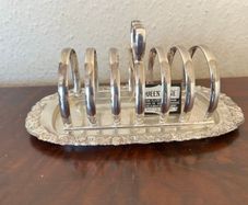 Vintage Queen Anne Silver Plated Toast Rack. Unused with Original Tag