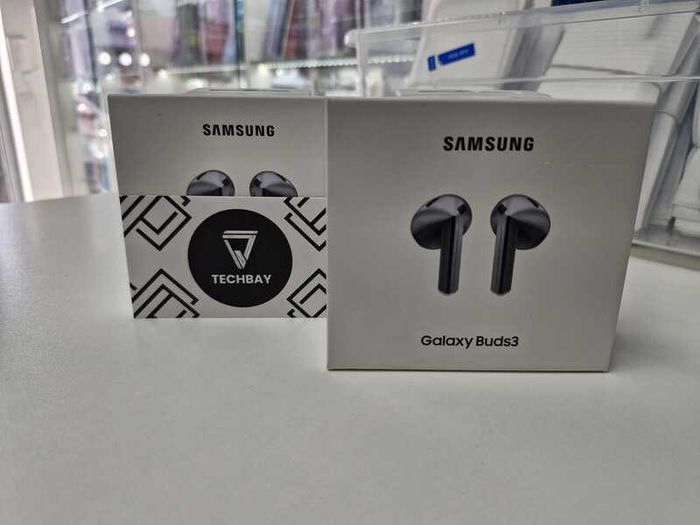 Samsung Galaxy buds 3 Samsung Galaxy buds 3 Samsung Galaxy buds 3